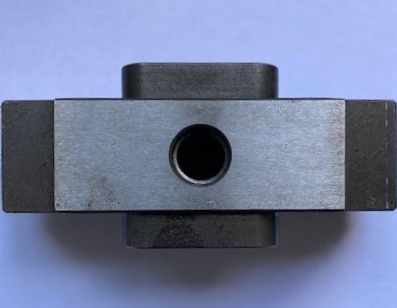 Maglia per catena con cuscinetti